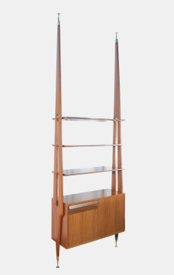 Libreria cielo-terra design italiano degli anni 70, in legno, con tre mensole e due cassetti. Italia, Anni 70