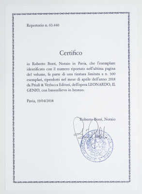 Libro da collezione LEONARDO Il Genio, edizione limitata e numerata 202/300, bassorilievo in bronzo. Scripta Maneant per Priuli & Verlucca. Italia, 2018