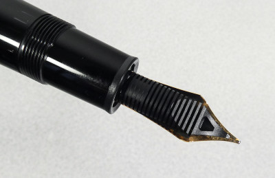 Penna stilografica MONTBLANC Meisterstuck n° 149, caricamento a stantuffo in custodia originale con inchiostro, libretto e garanzia. Germania