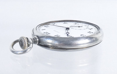 Orologio da tasca LONGINES cal 18.69N in argento 800. Svizzera, Anni 40