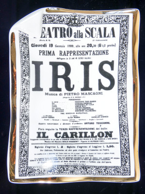Piattino portacenere design FORNASETTI, IRIS, Pietro Mascagni. Italia, Anni 70