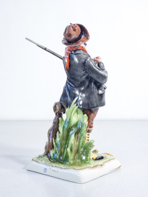 Scultura in ceramica dipinta a mano Giuseppe CAPPÉ, Cacciatore con cane, lepre e pipa. Italia, Anni 50