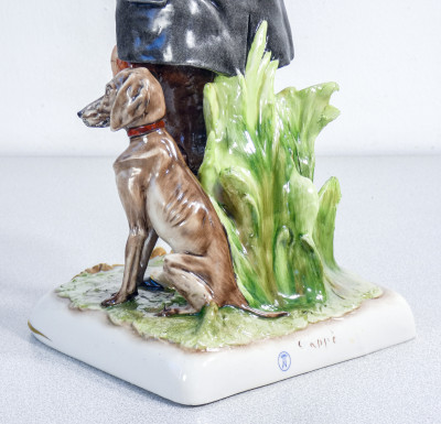 Scultura in ceramica dipinta a mano Giuseppe CAPPÉ, Cacciatore con cane, lepre e pipa. Italia, Anni 50