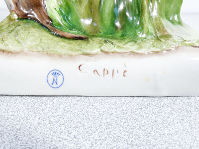 Scultura in ceramica dipinta a mano Giuseppe CAPPÉ, Cacciatore con cane, lepre e pipa. Italia, Anni 50