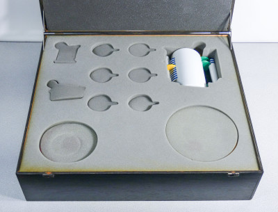 Servizio da caffé Color, design Marcello MORANDINI per ROSENTHAL, scatola e certificato originali. Germania, 1989