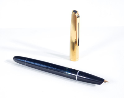 Set di tre penne stilografiche AURORA, modelli 88, 88P e 88 Duo-Cart. Italia, Anni 40/50