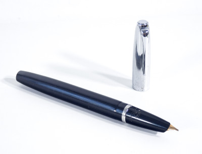 Set di tre penne stilografiche AURORA, modelli 88, 88P e 88 Duo-Cart. Italia, Anni 40/50