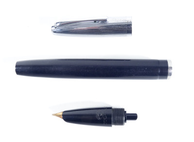 Set di tre penne stilografiche AURORA, modelli 88, 88P e 88 Duo-Cart. Italia, Anni 40/50