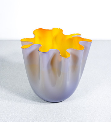 Vaso Fazzoletto design Fulvio BIANCONI per VENINI. Murano, 2020