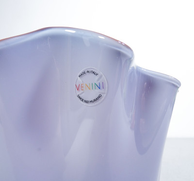 Vaso Fazzoletto design Fulvio BIANCONI per VENINI. Murano, 2023